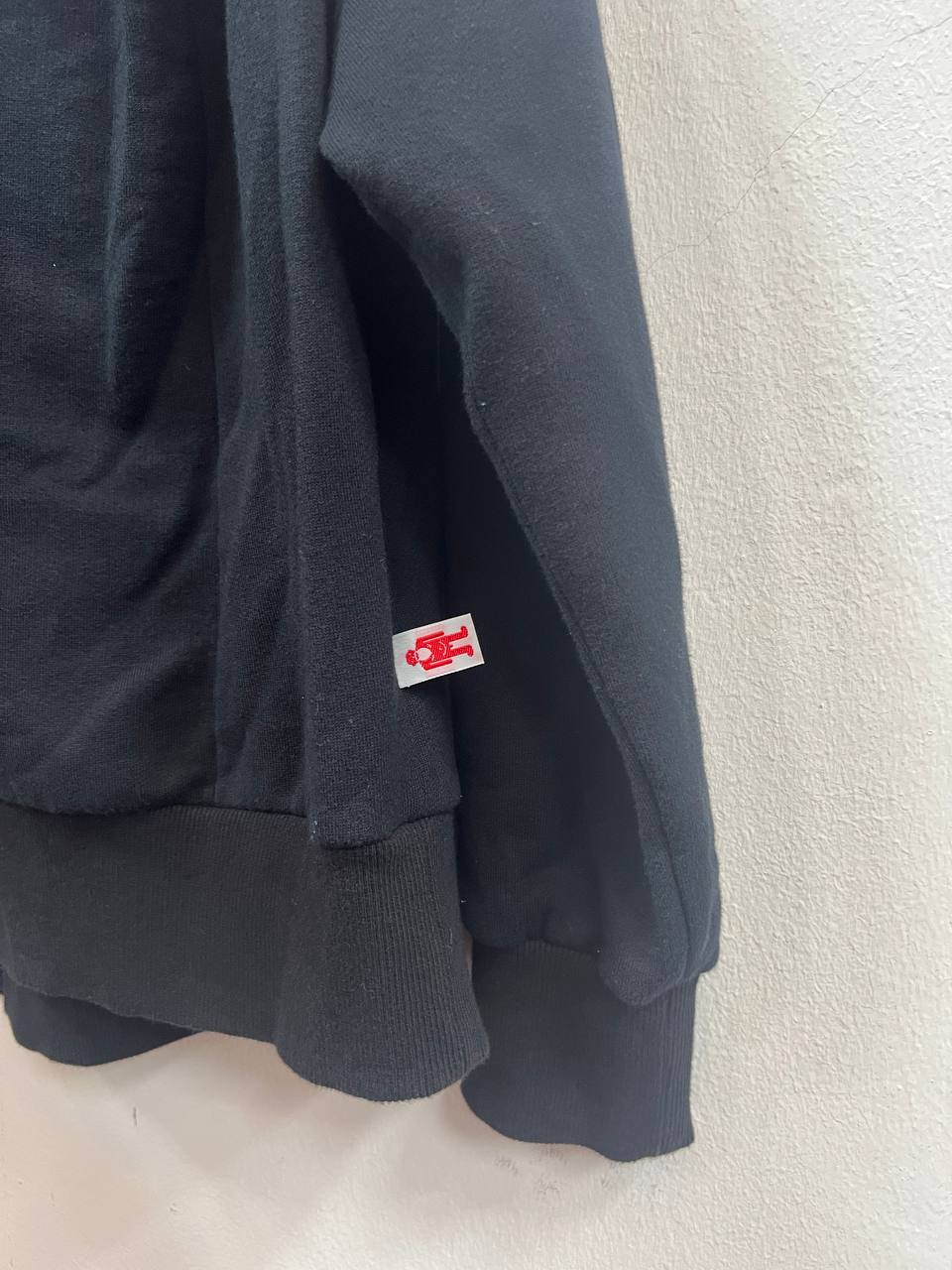 AW18 Walter Van Beirendonck “Pig” World of Sun and Moon Embroidered 3D Sweater