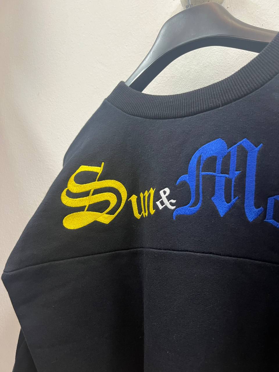 AW18 Walter Van Beirendonck “Pig” World of Sun and Moon Embroidered 3D Sweater