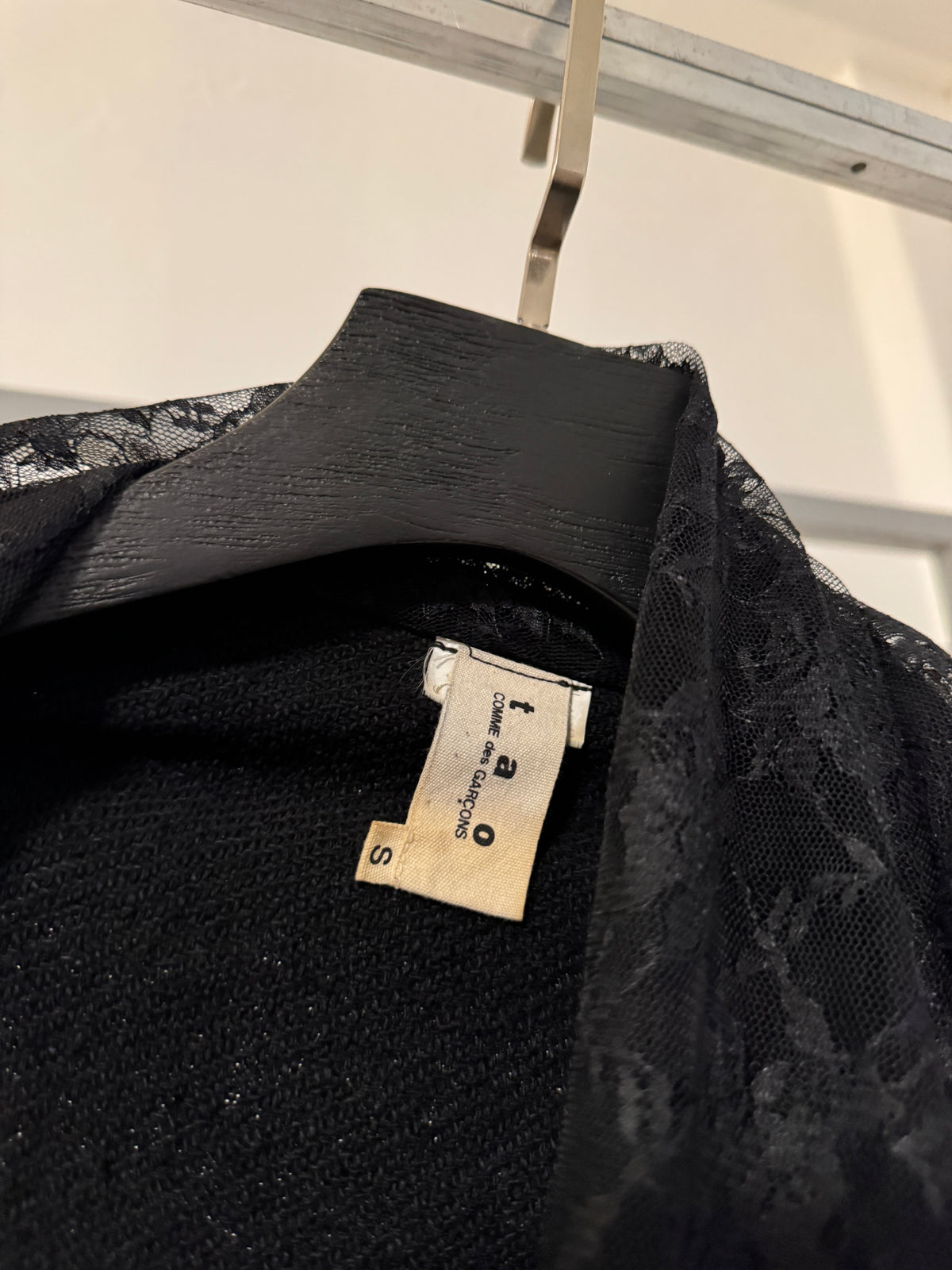 AW10 Tao Comme Des Garcons Floral Lace Top