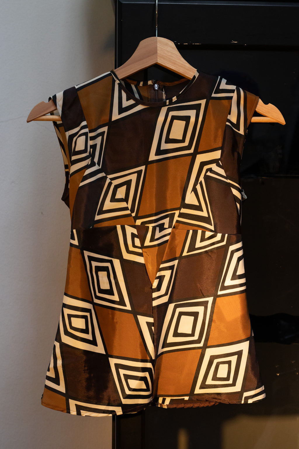 SS04 Junya Watanabe Geometric Print Anatomical Top