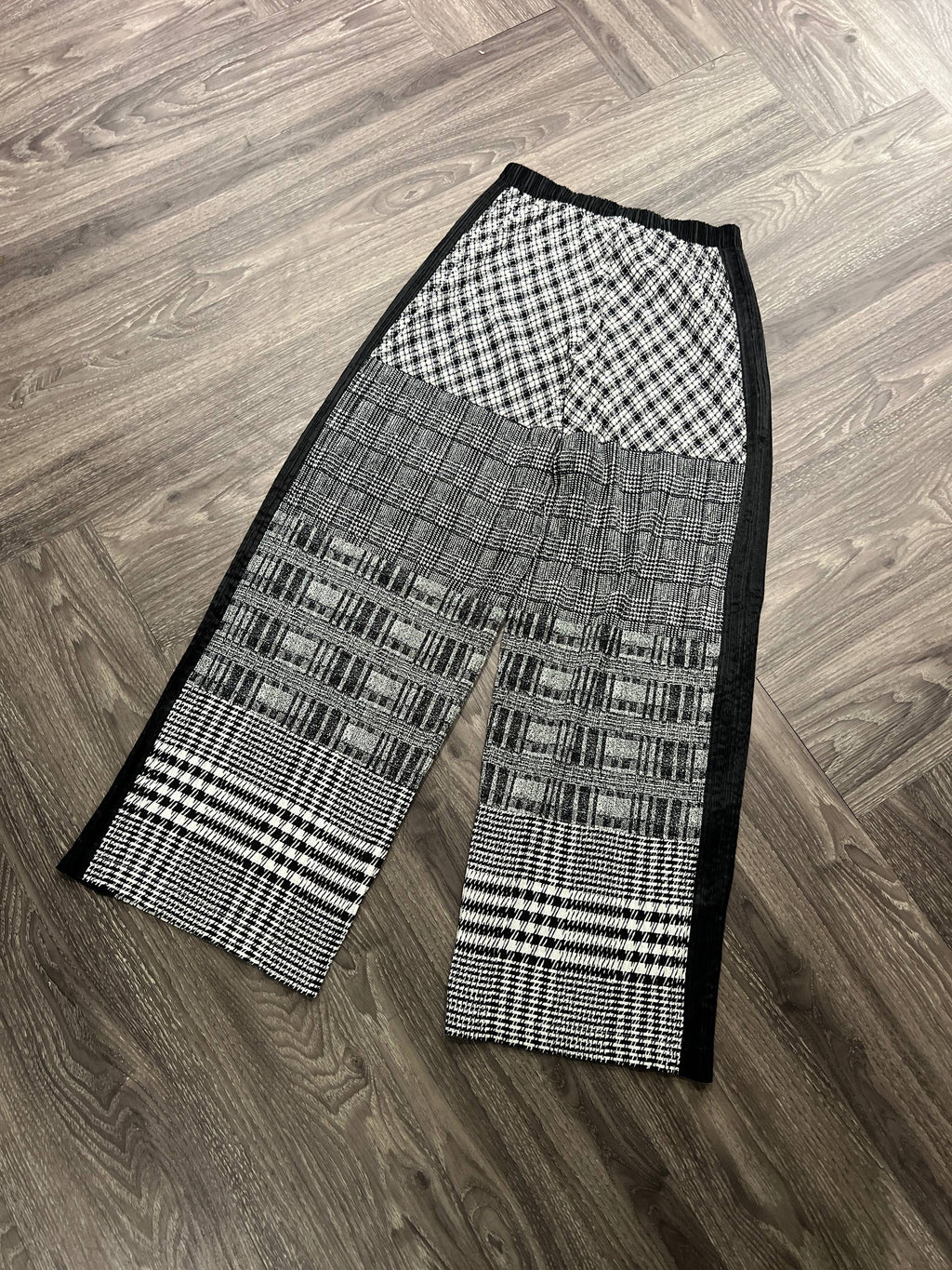 SS05 Issey Miyake Houndstooth Pleated Pants