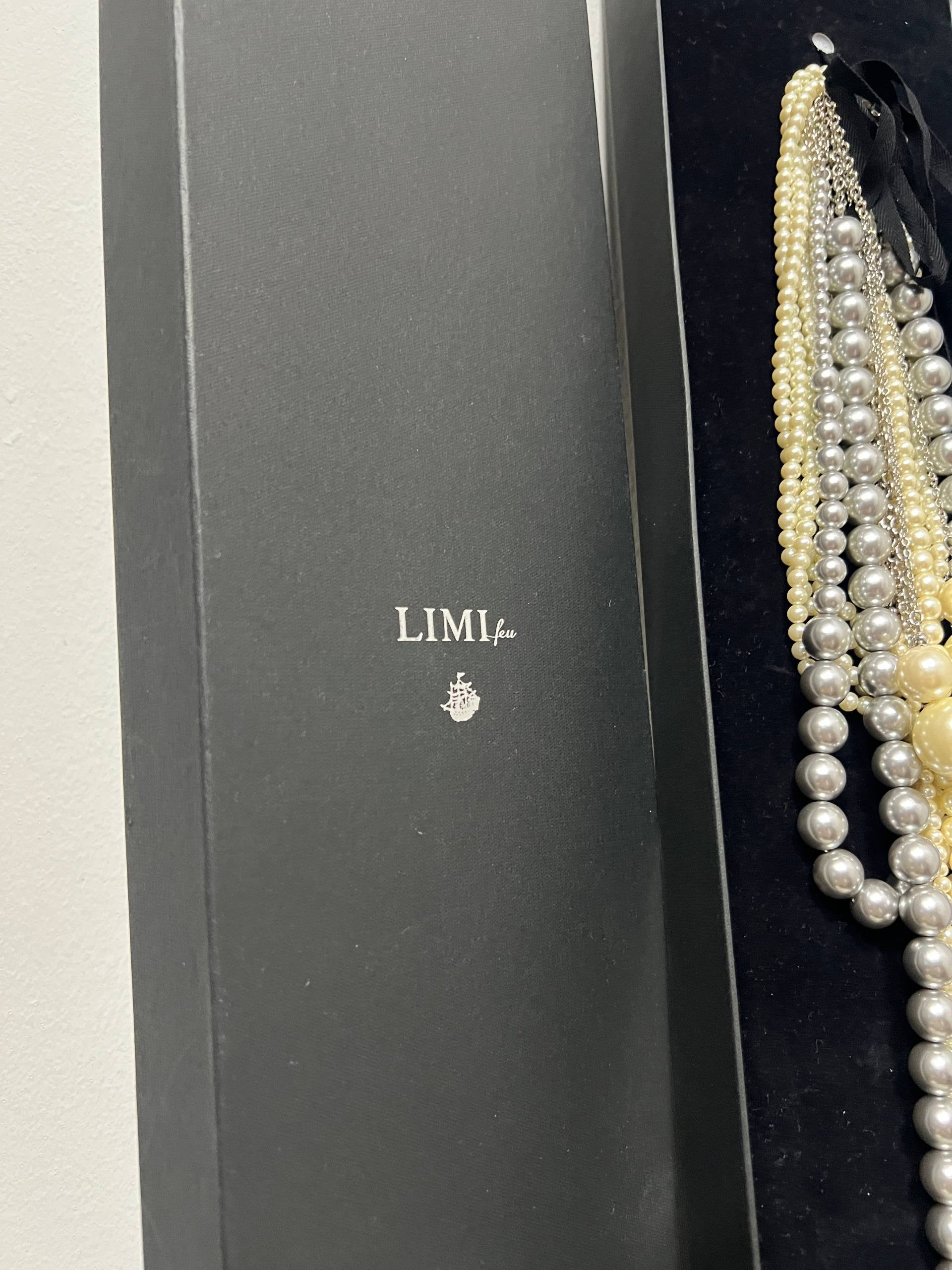 Limi Feu 7 in 1 Pearl Necklace Set