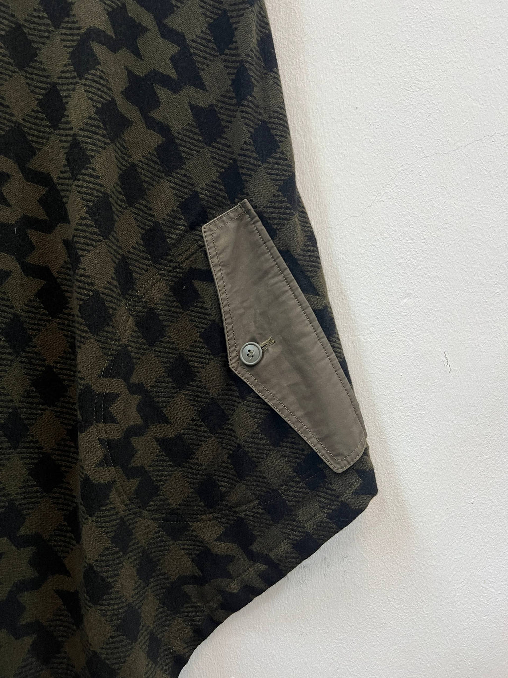 AW10 Junya Watanabe Houndstooth Cape Parka