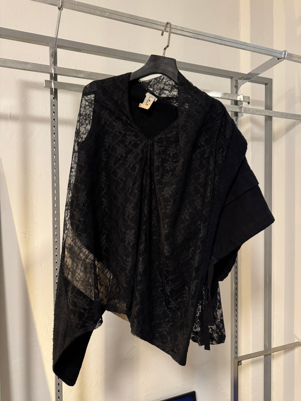 AW10 Tao Comme Des Garcons Floral Lace Top
