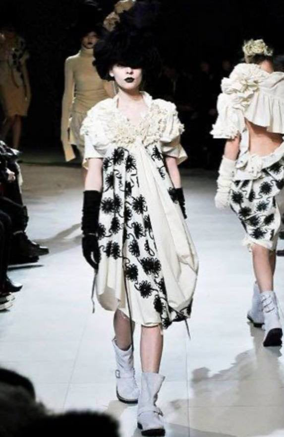 AW08 Tao Comme Des Garcons Lace Floral Appliqué Blouse