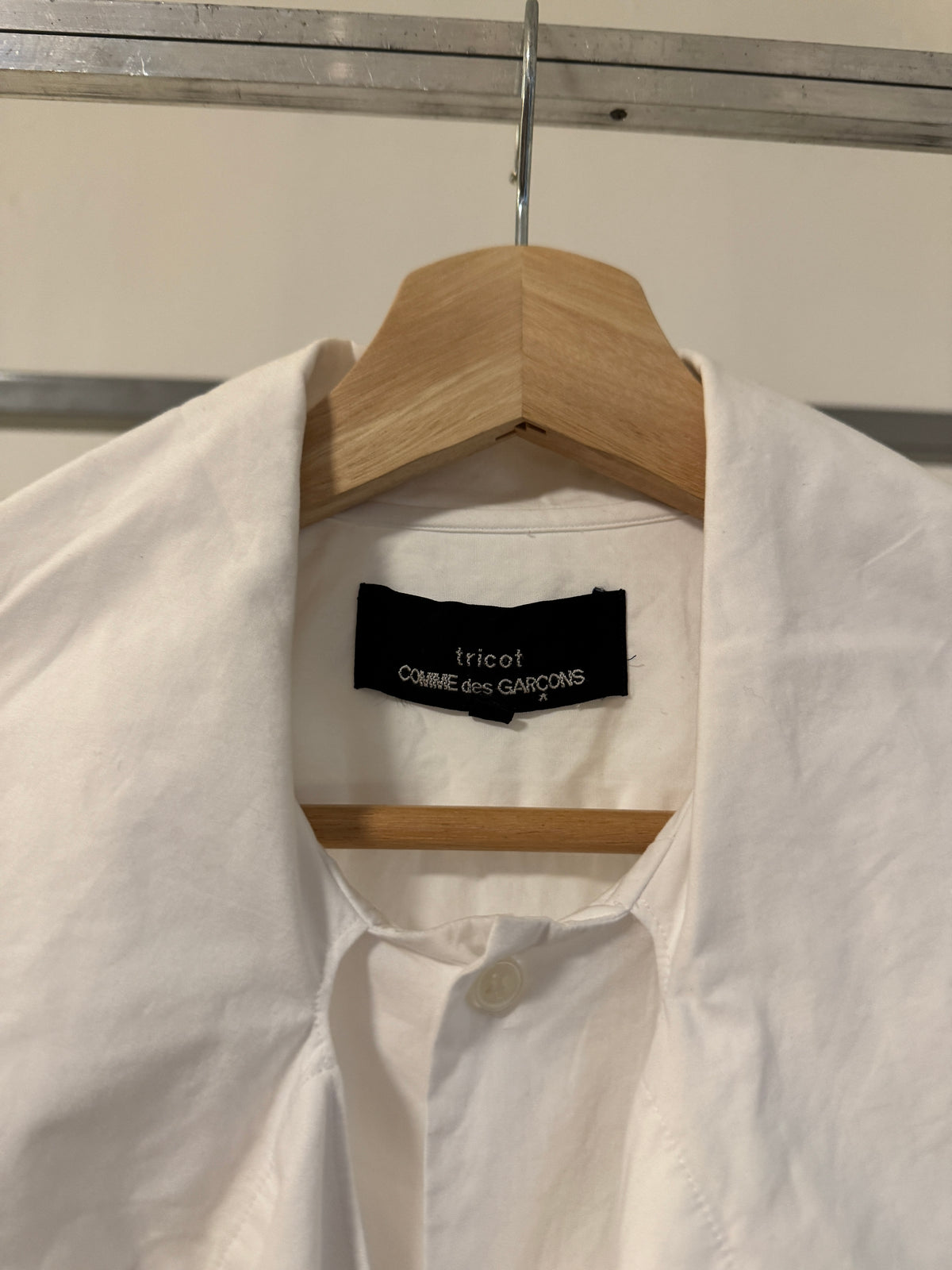 AW19 Tricot Comme Des Garcons Oversized Collar Bow Tie Shirt