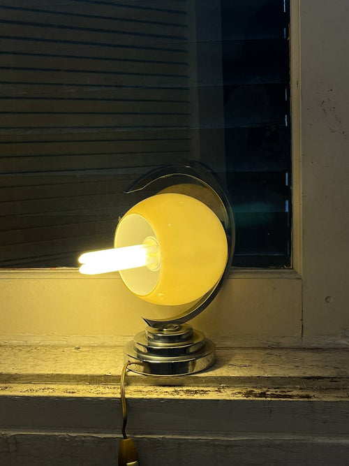 1970s Vintage Art Deco Chrome Lamp