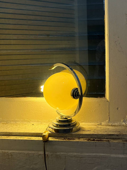 1970s Vintage Art Deco Chrome Lamp