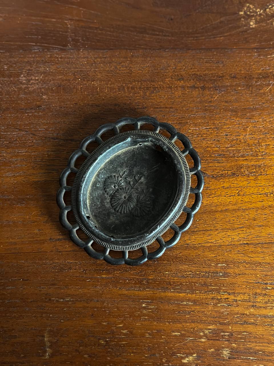 Taishō era, fusuma hikite sliding door handle, circa 1920