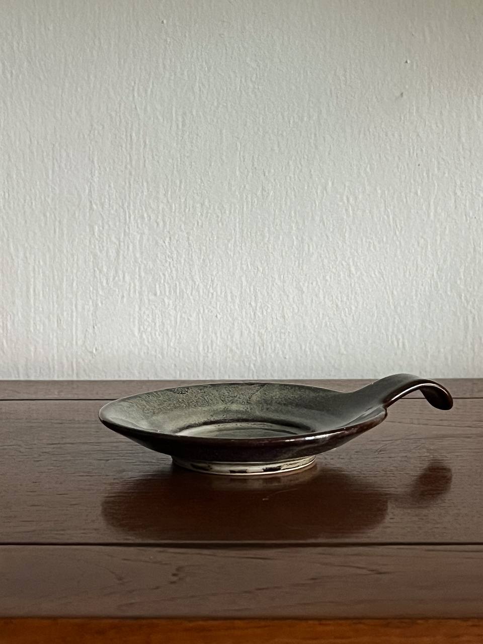 Handmade japanese ceramic tray plate