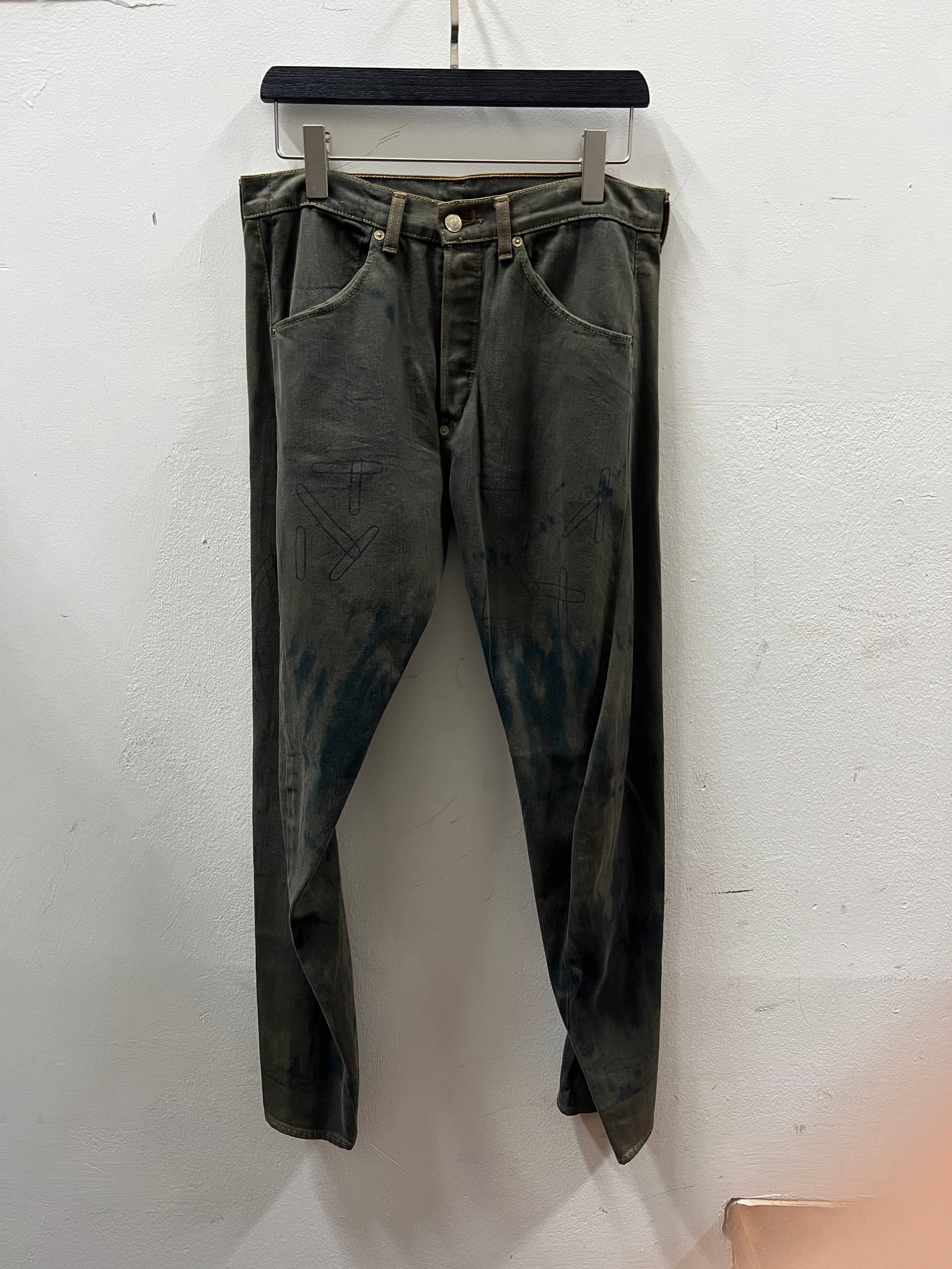 SS01 Levi’s Red “Honest-Dishonest” Warped Denim