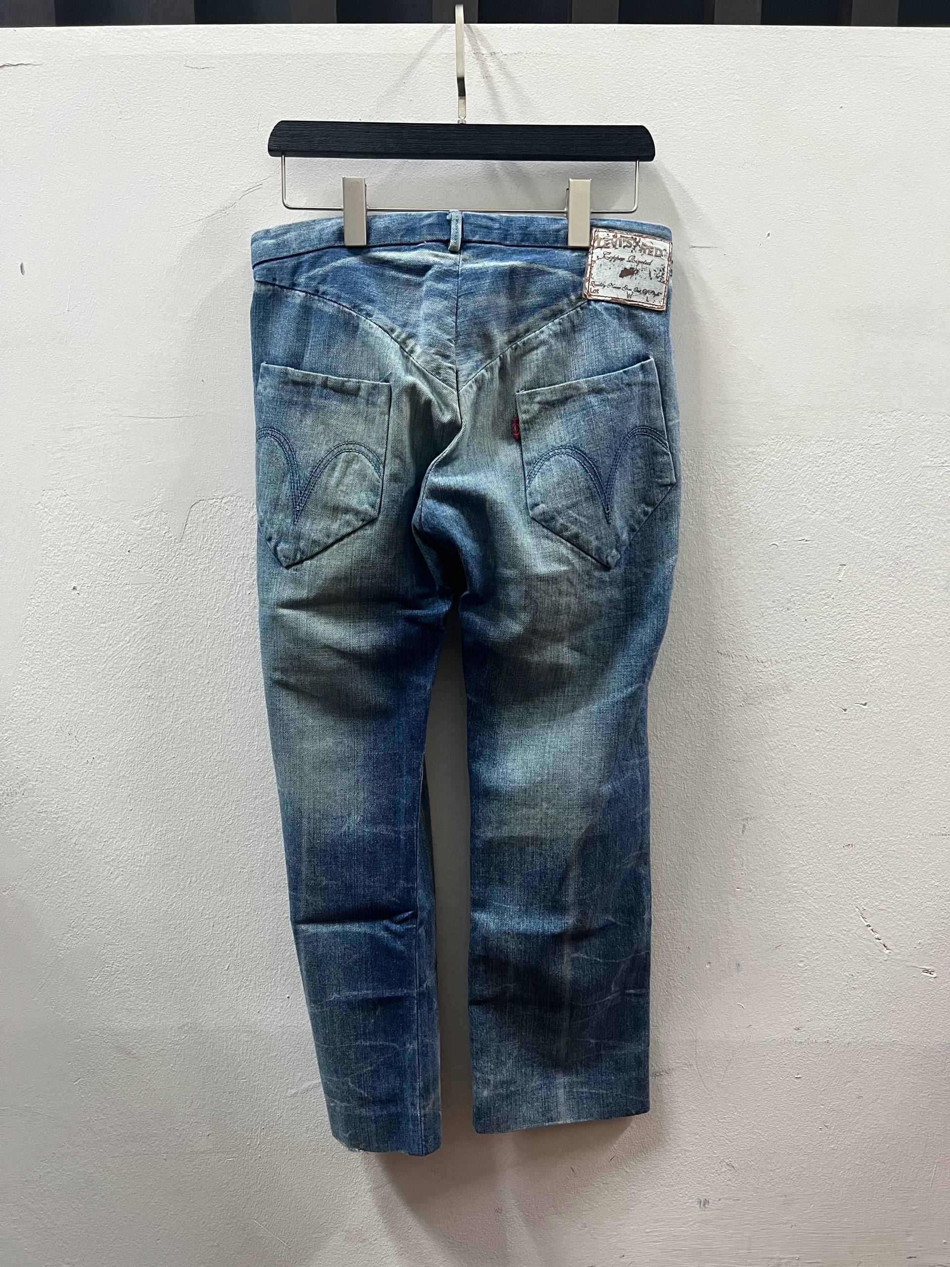 AW05 Levi’s Red Copper Rivet Denim