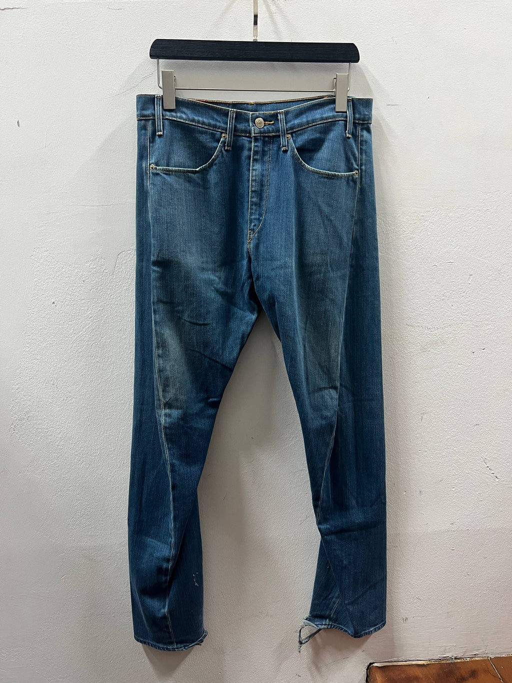SS04 Levi’s Red “Mary-lou” Dark Wash Denim
