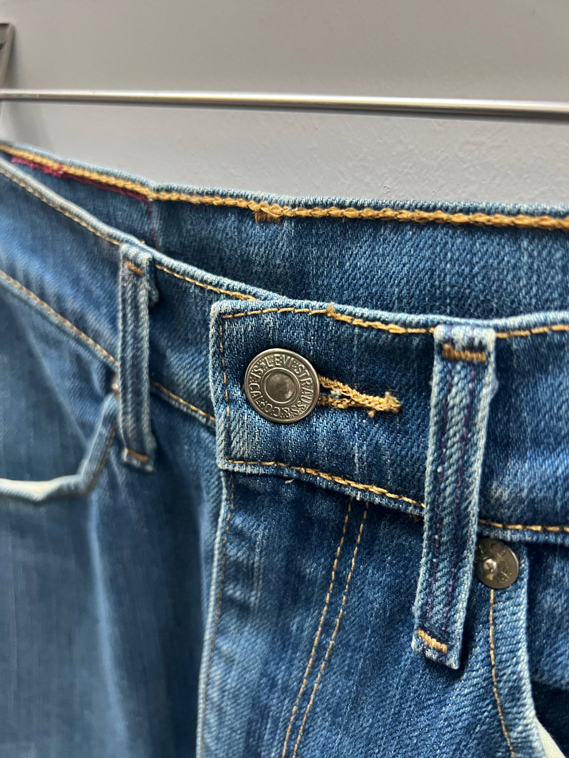 SS04 Levi’s Red “Mary-lou” Dark Wash Denim